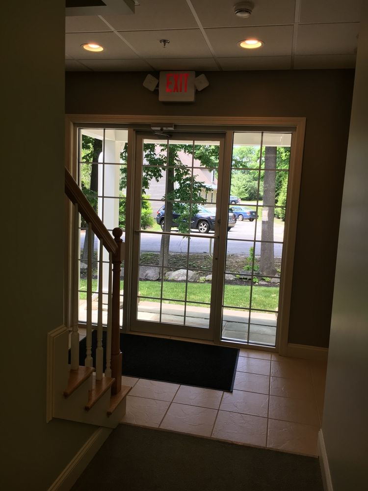 Professional Offices - General - Medical - Dental - Exeter: 18 Hampton Rd, Exeter, NH 03833